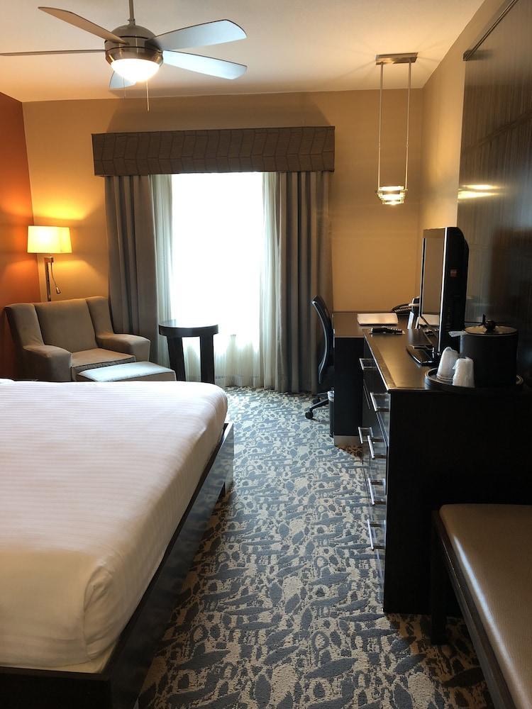 Holiday Inn Express & Suites North Dallas At Preston By Ihg Eksteriør billede