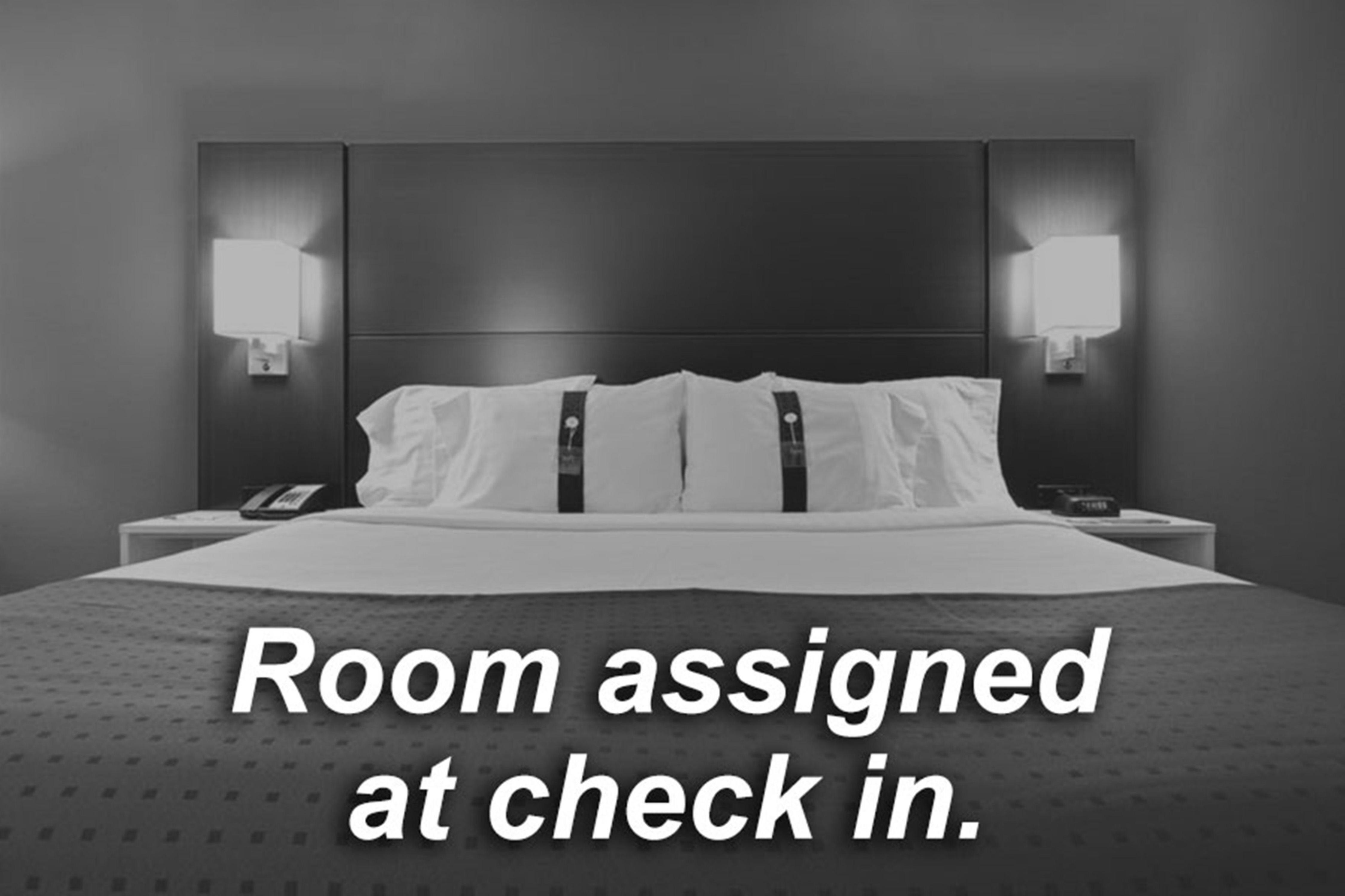 Holiday Inn Express & Suites North Dallas At Preston By Ihg Eksteriør billede