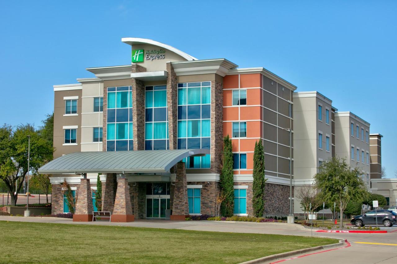 Holiday Inn Express & Suites North Dallas At Preston By Ihg Eksteriør billede