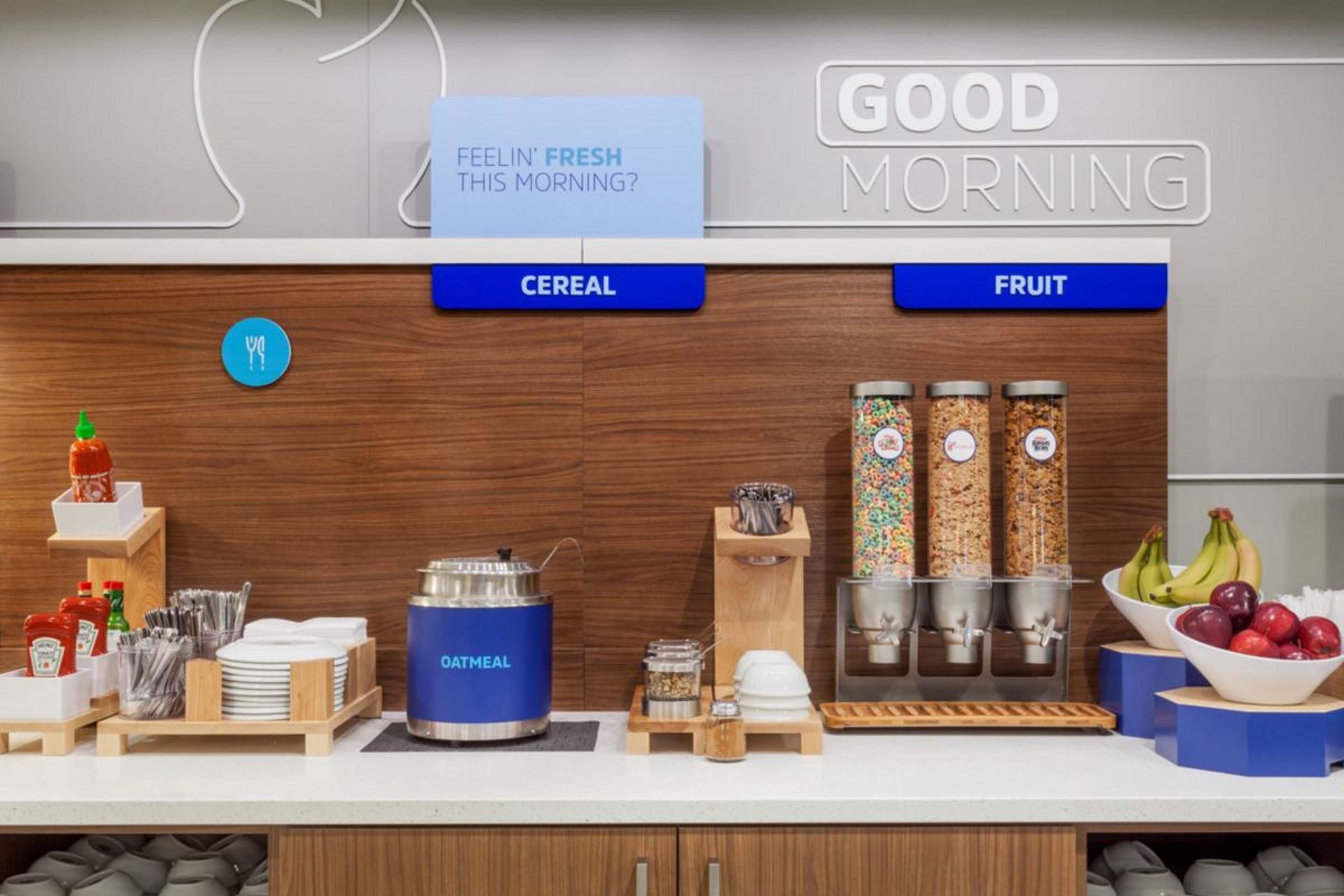 Holiday Inn Express & Suites North Dallas At Preston By Ihg Eksteriør billede