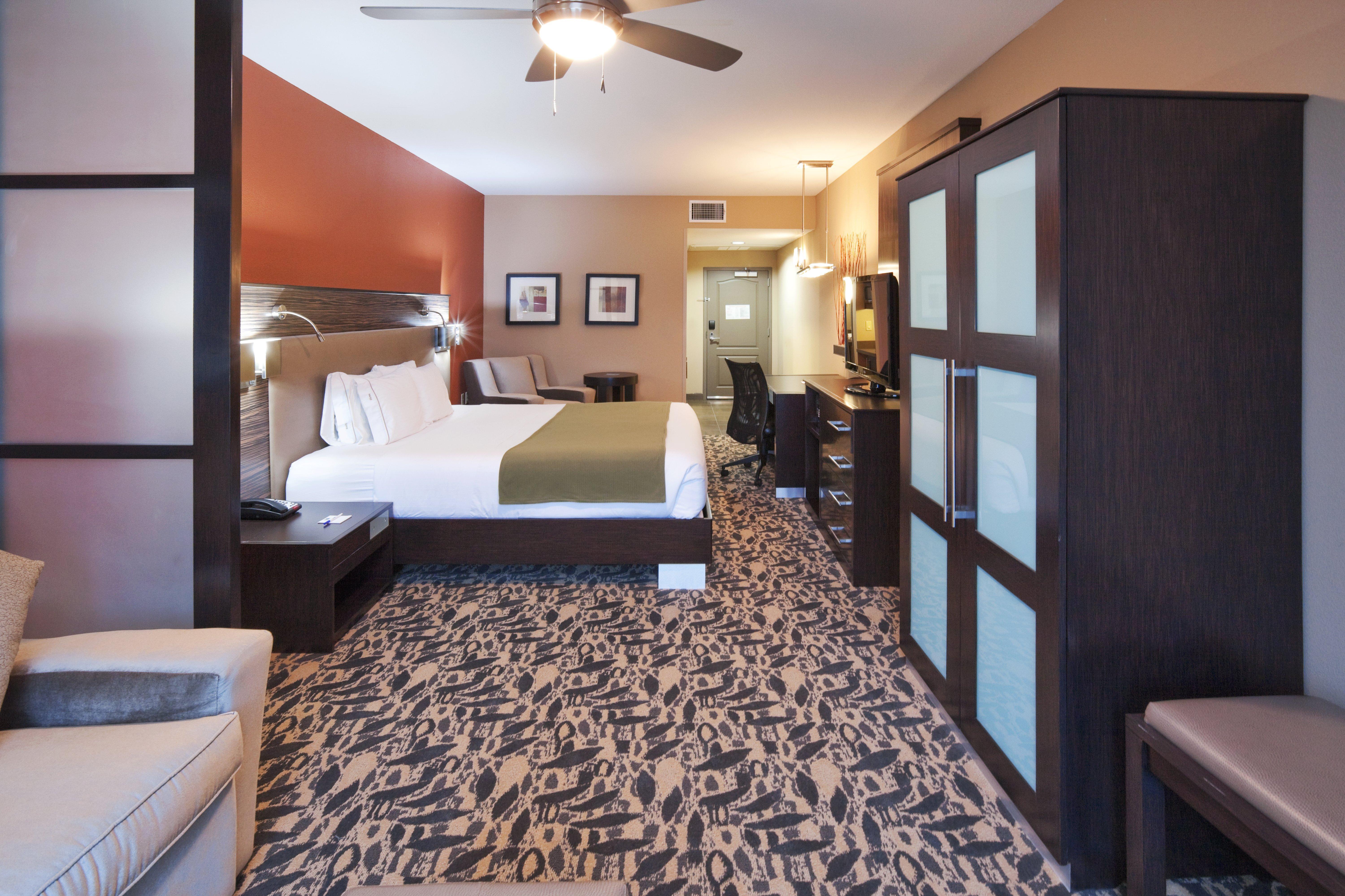 Holiday Inn Express & Suites North Dallas At Preston By Ihg Eksteriør billede