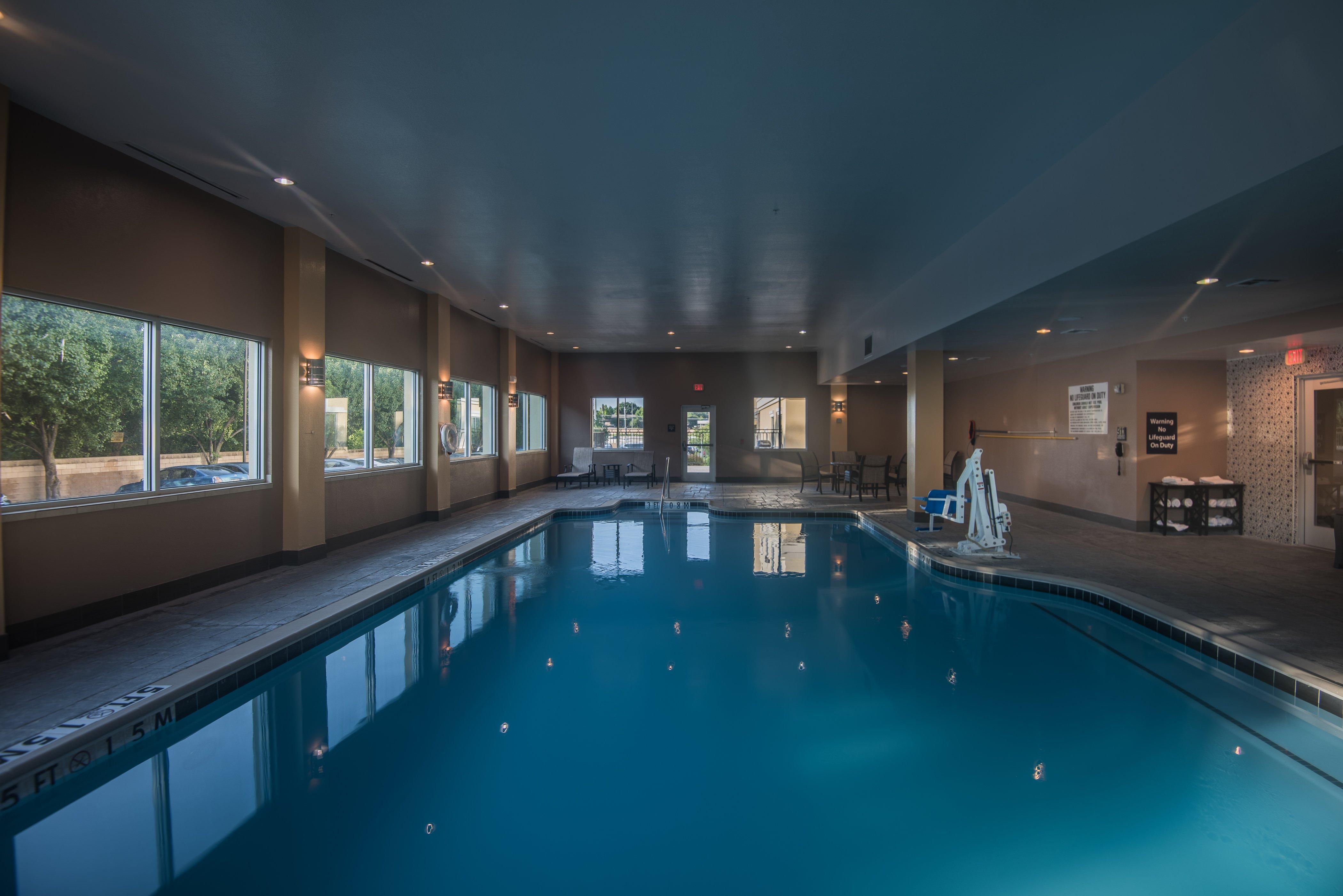 Holiday Inn Express & Suites North Dallas At Preston By Ihg Eksteriør billede