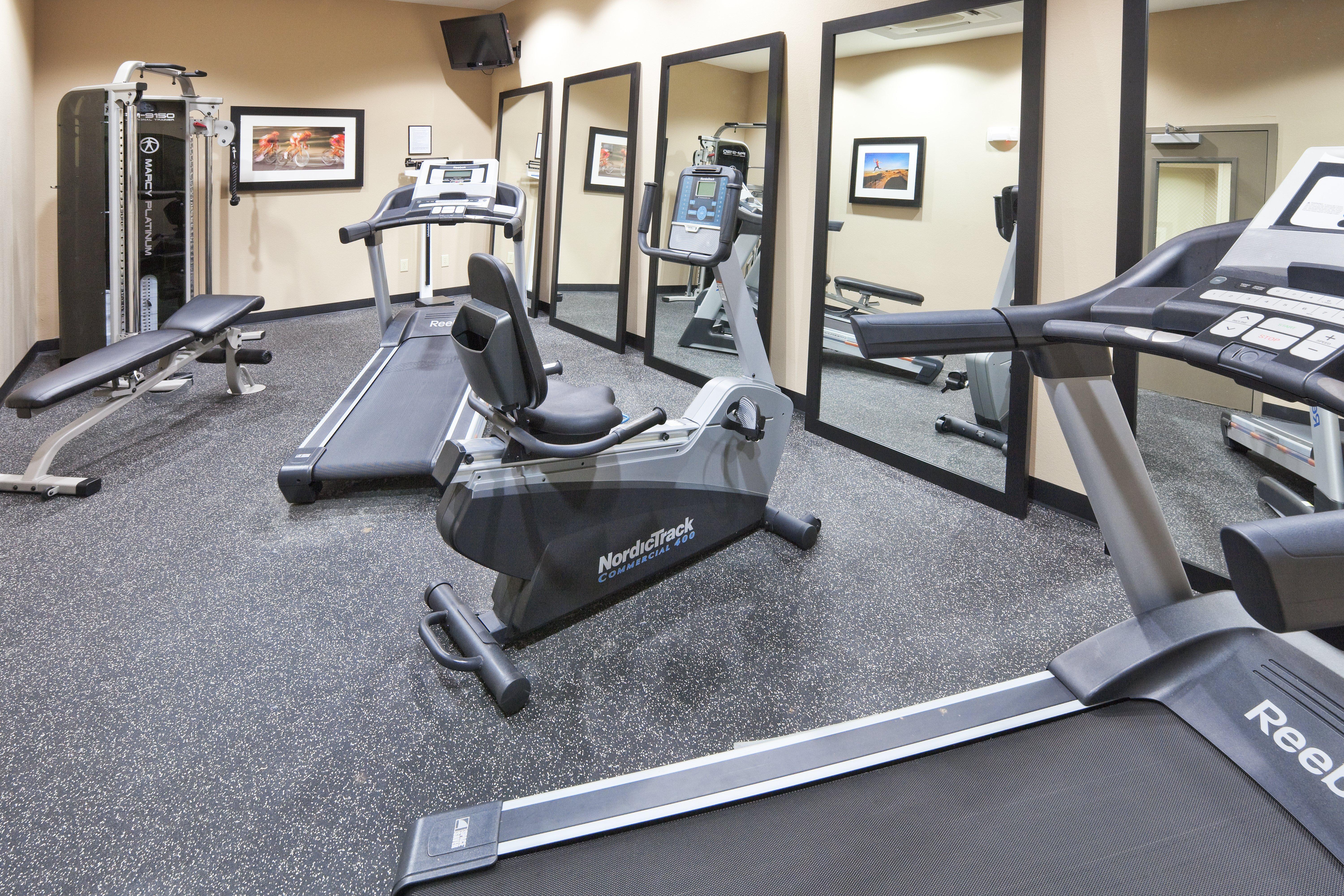 Holiday Inn Express & Suites North Dallas At Preston By Ihg Eksteriør billede